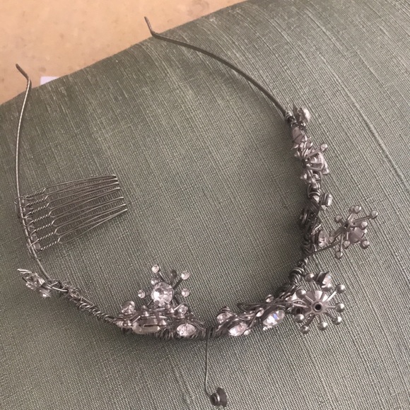 Vintage tiara - Picture 4 of 4